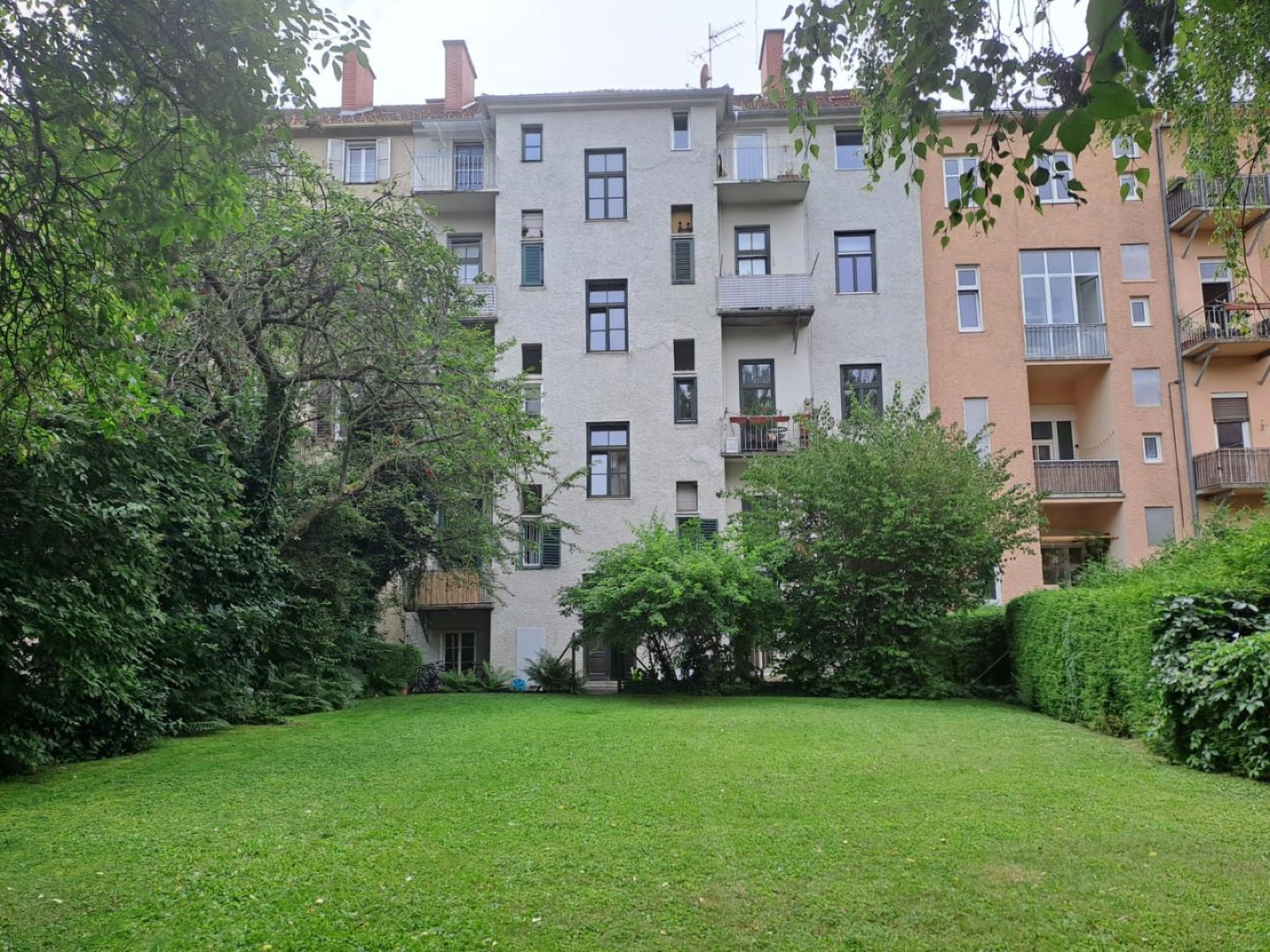 Zinshaus in Grazer Bestlage, saniert